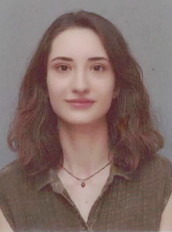 Dr. Sena Sakin